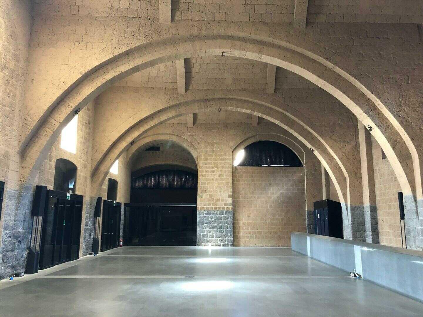 Sala-Expo 852